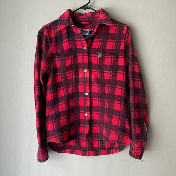 True North Strong sz M red black 100%‎ cotton flannel snap button Shirt - Picture 1 of 9